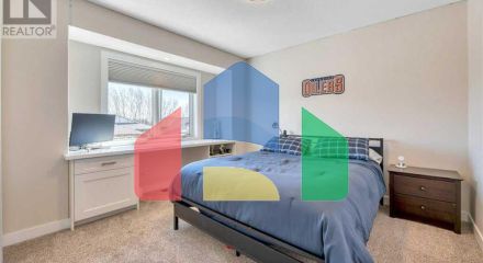 Residential - Single Family Home - Strathmore, Canada - Canada