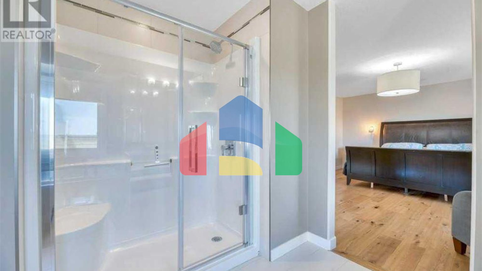 Residential - Single Family Home - Strathmore, Canada - Canada