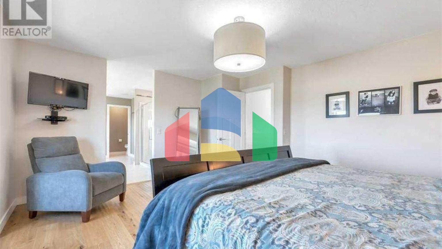 Residential - Single Family Home - Strathmore, Canada - Canada