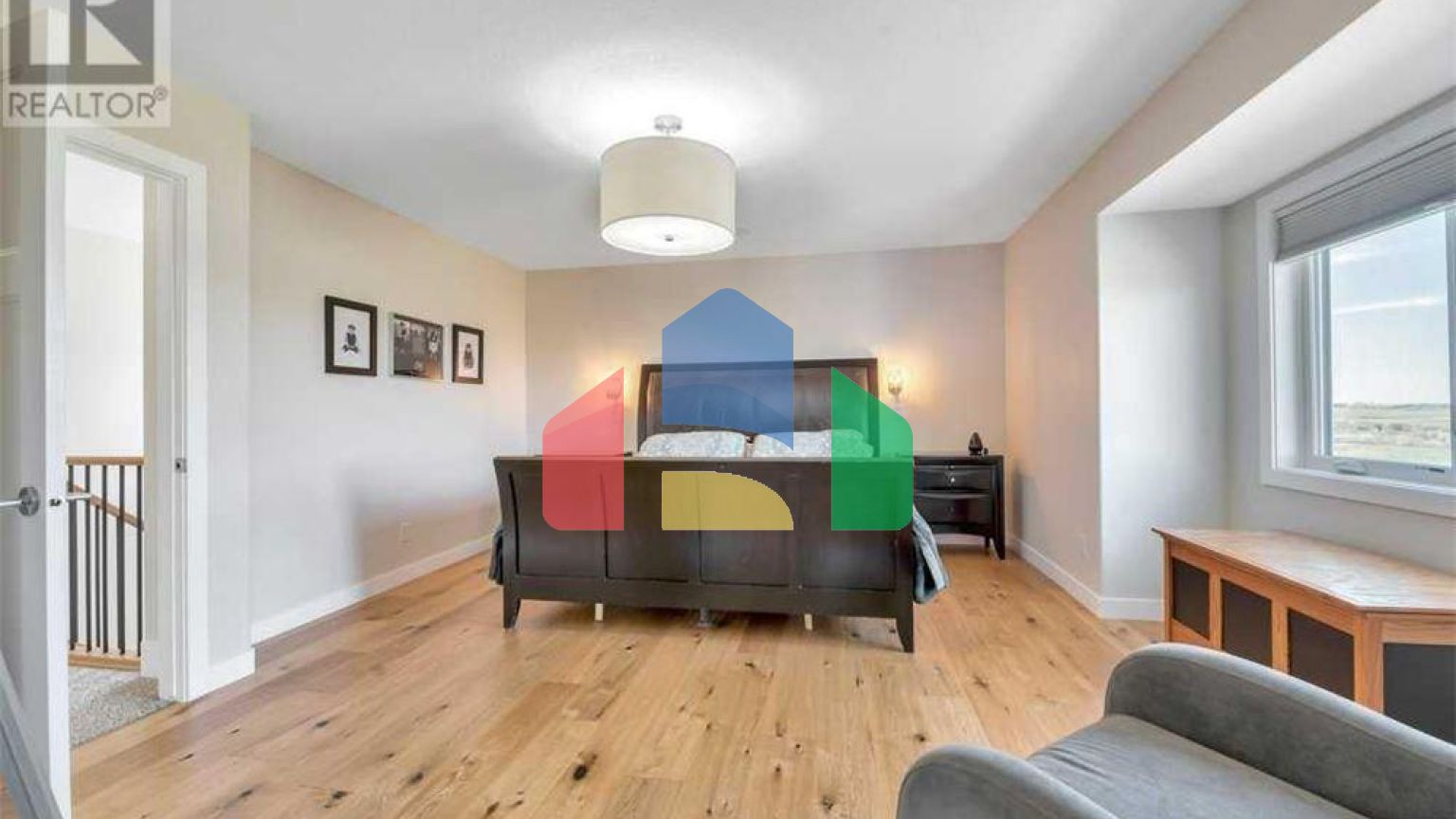 Residential - Single Family Home - Strathmore, Canada - Canada