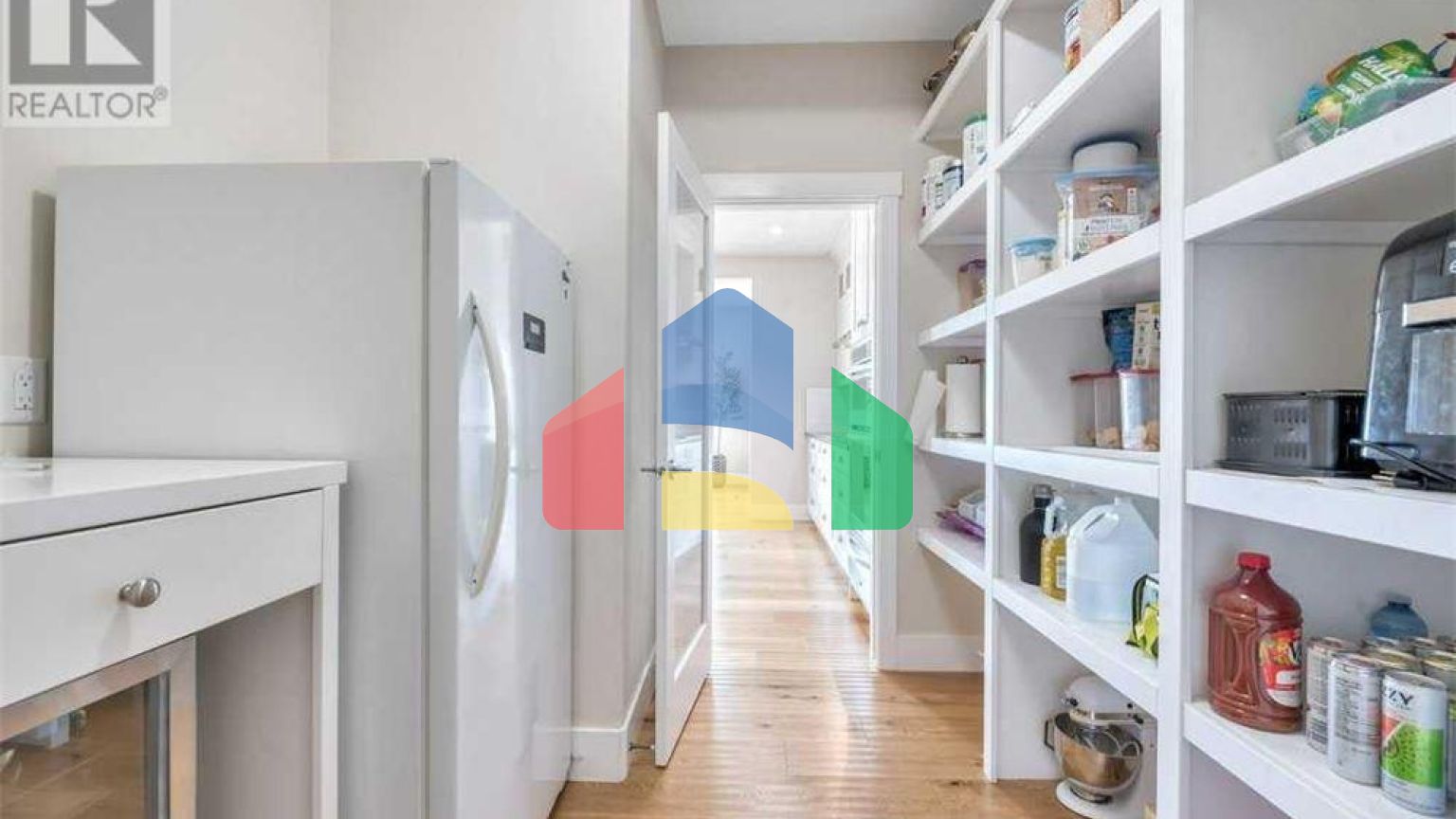 Residential - Single Family Home - Strathmore, Canada - Canada