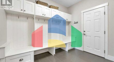 Residential - Single Family Home - Strathmore, Canada - Canada