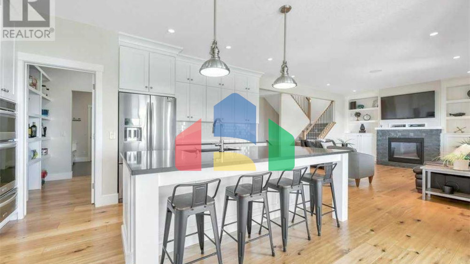 Residential - Single Family Home - Strathmore, Canada - Canada