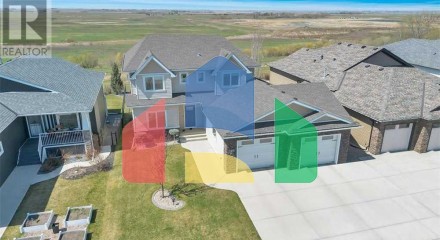 Residential - Single Family Home - Strathmore, Canada - Canada