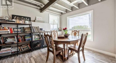 Residential - Single Family Home - Strathmore, Canada - Canada