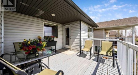 Residential - Single Family Home - Strathmore, Canada - Canada