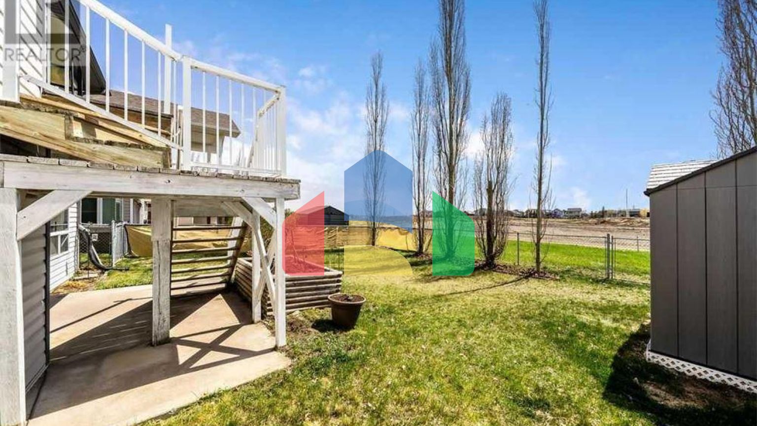 Residential - Single Family Home - Strathmore, Canada - Canada