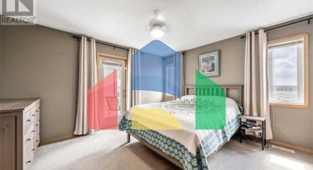 Residential - Single Family Home - Strathmore, Canada - Canada