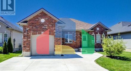 Residential - Single Family Home - Norwich, Canada - Canada