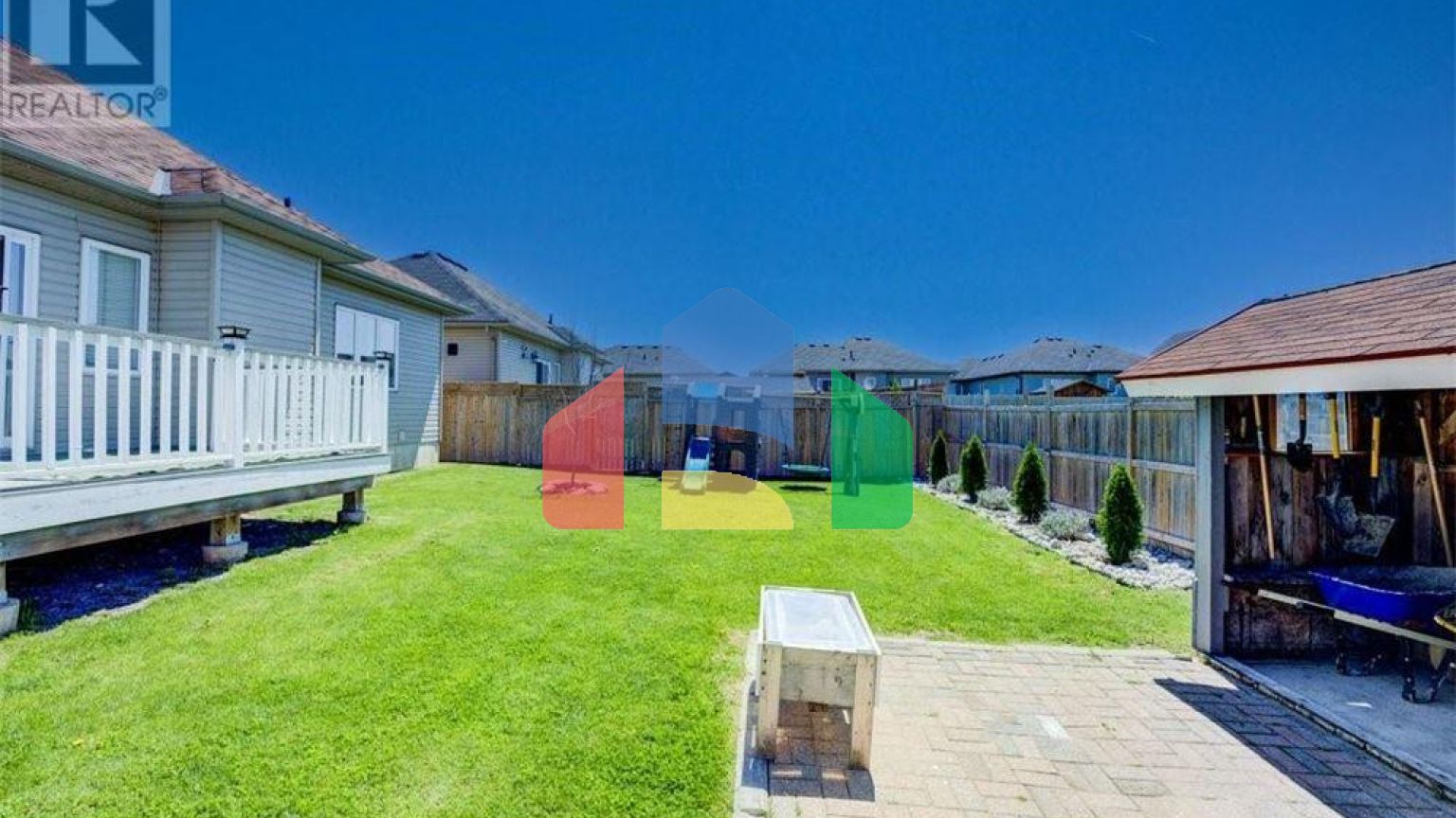 Residential - Single Family Home - Norwich, Canada - Canada