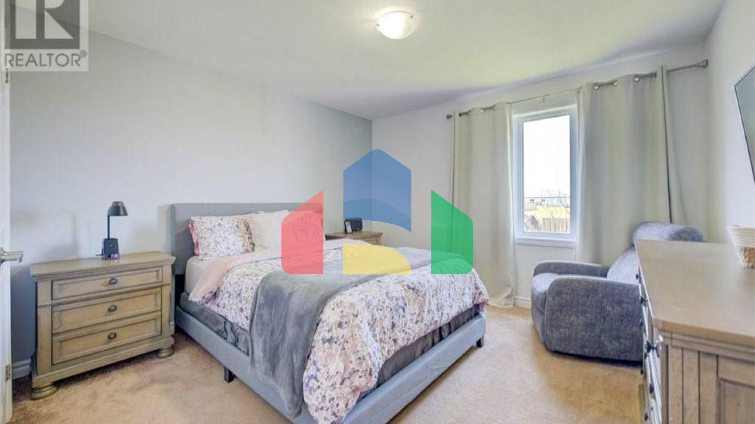 Residential - Single Family Home - Norwich, Canada - Canada