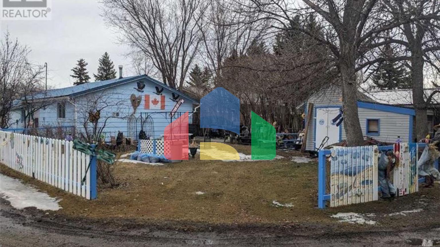 Residential - Single Family Home - Rosemary, Canada - Canada