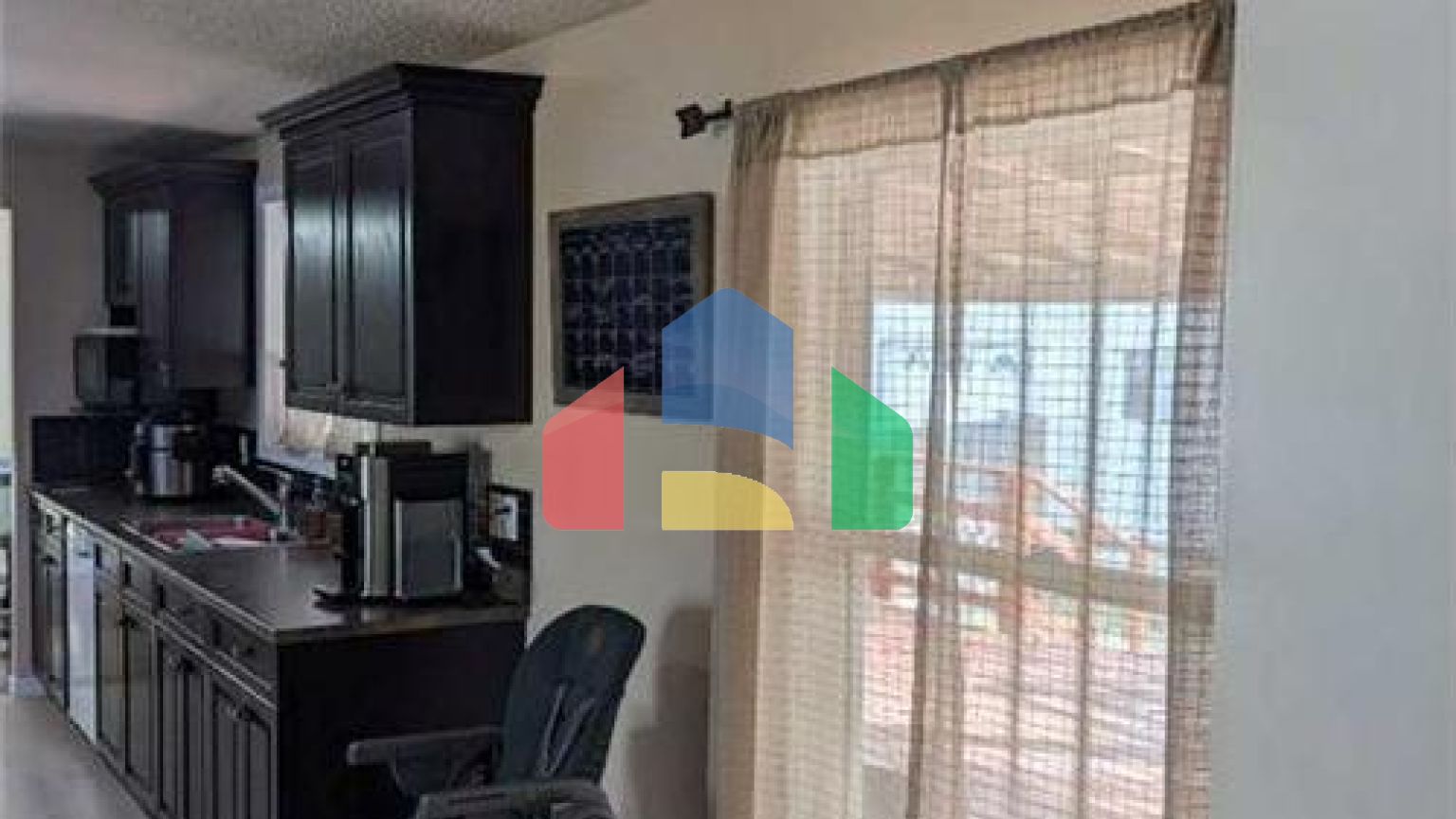 Residential - Single Family Home - Rosemary, Canada - Canada