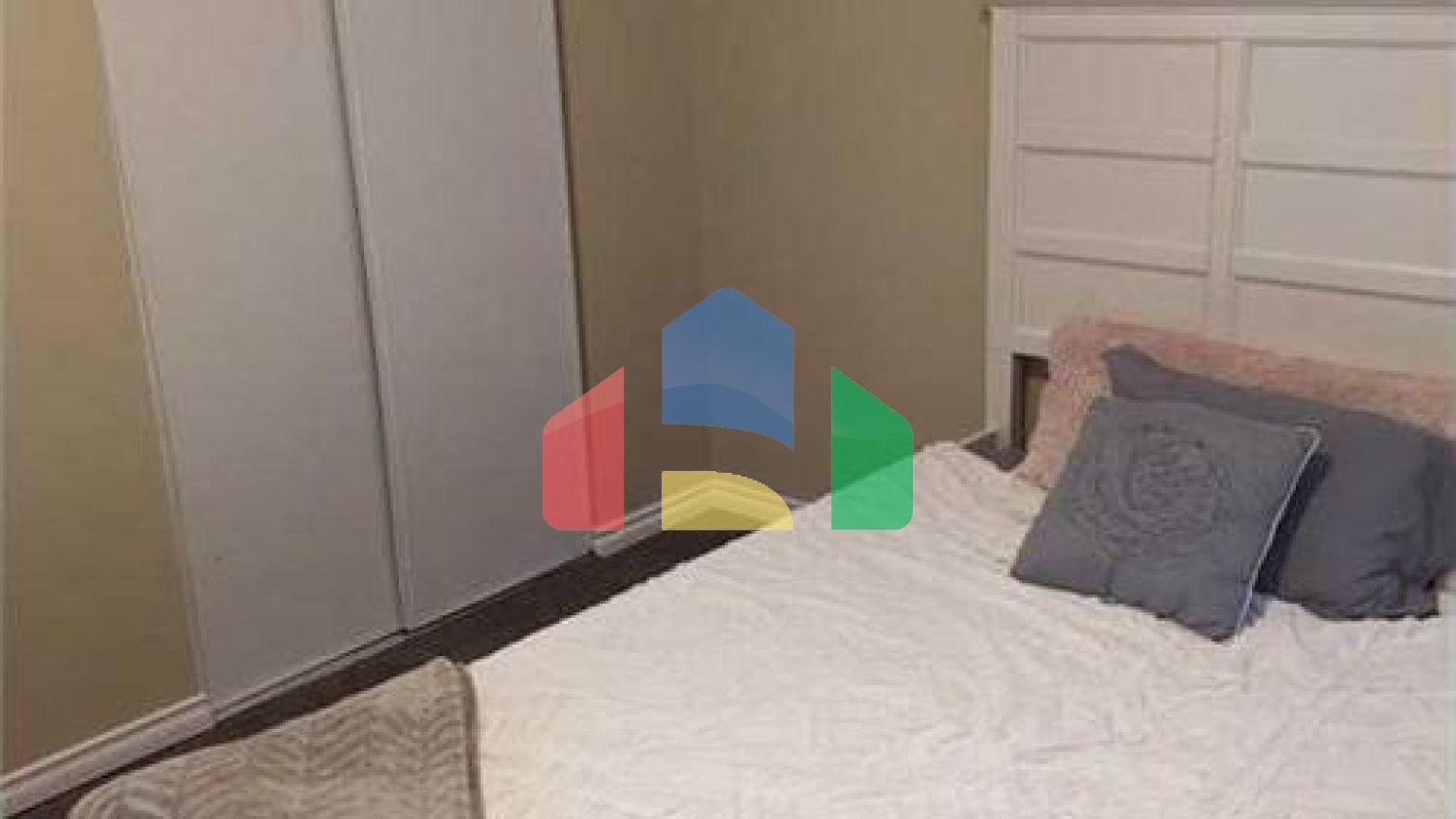 Residential - Single Family Home - Rosemary, Canada - Canada