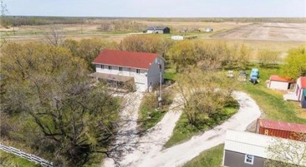 Residential - Single Family Home - Woodlands Rm, Canada - Canada