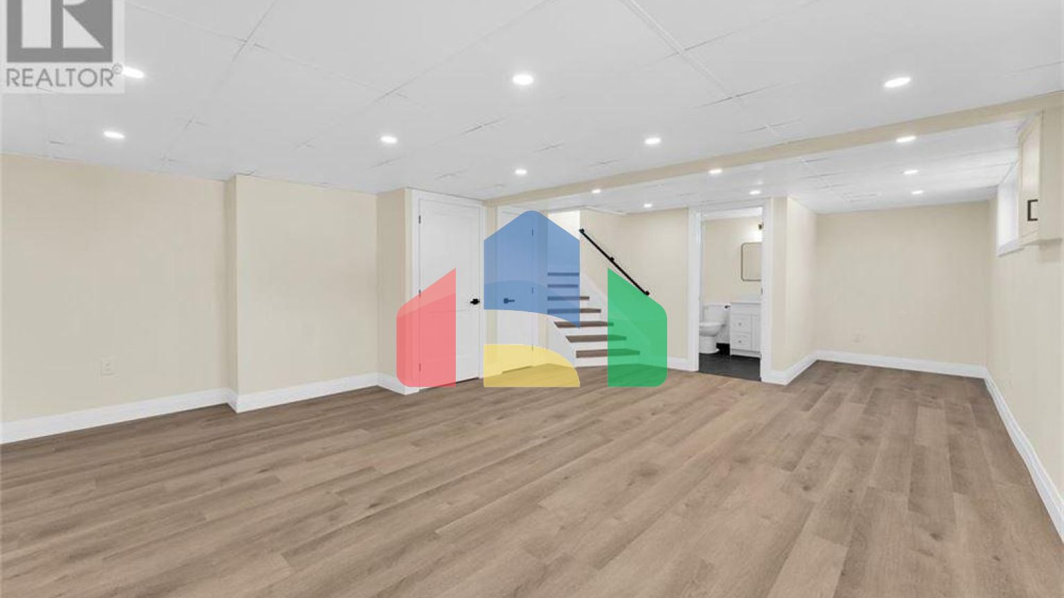 Residential - Single Family Home - Tilbury, Canada - Canada