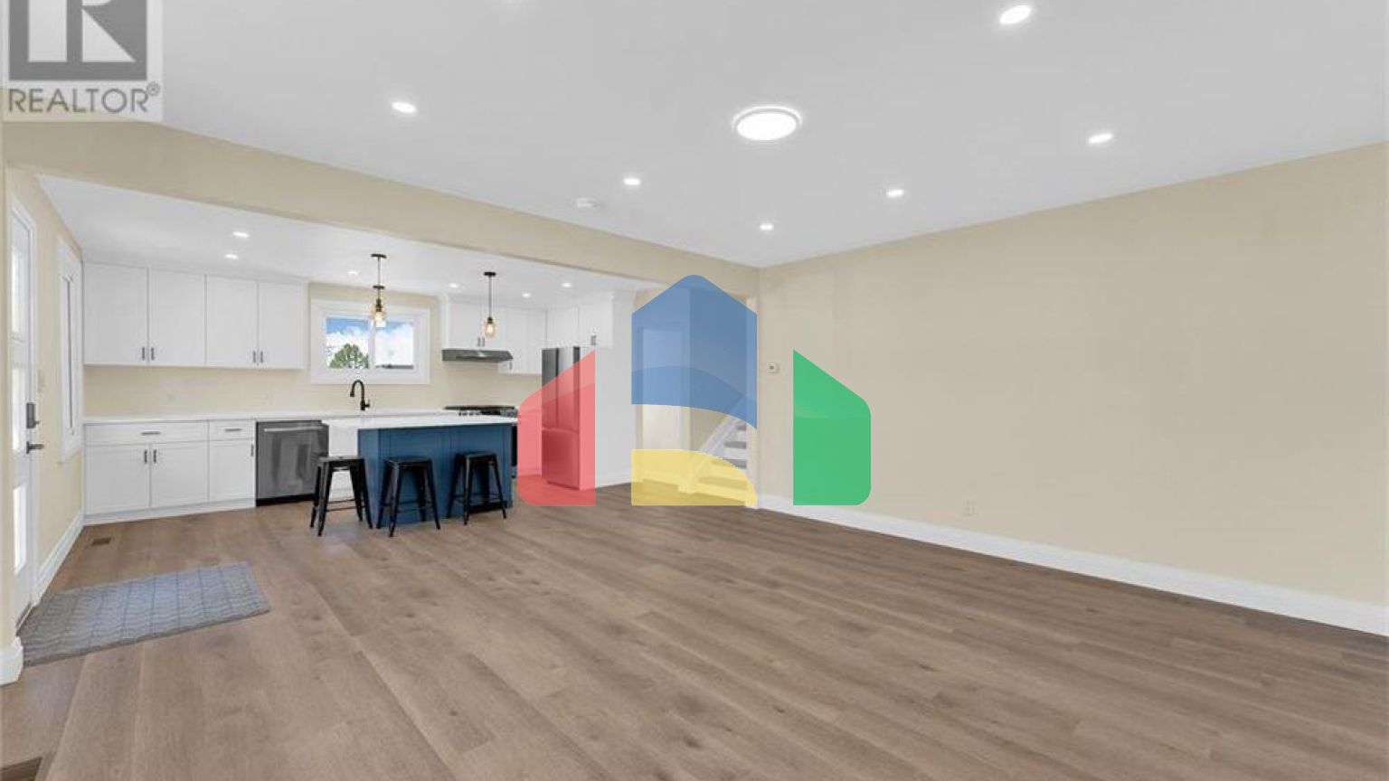 Residential - Single Family Home - Tilbury, Canada - Canada