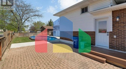 Residential - Single Family Home - Tilbury, Canada - Canada