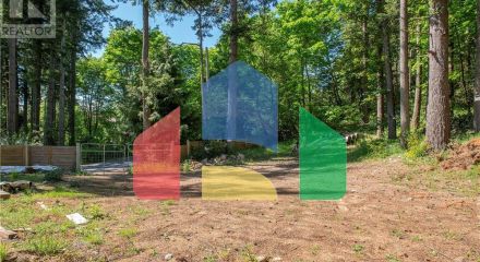 Residential - Single Family Home - Comox, Canada - Canada Residential - Single Family Home - Comox, Canada - Canada