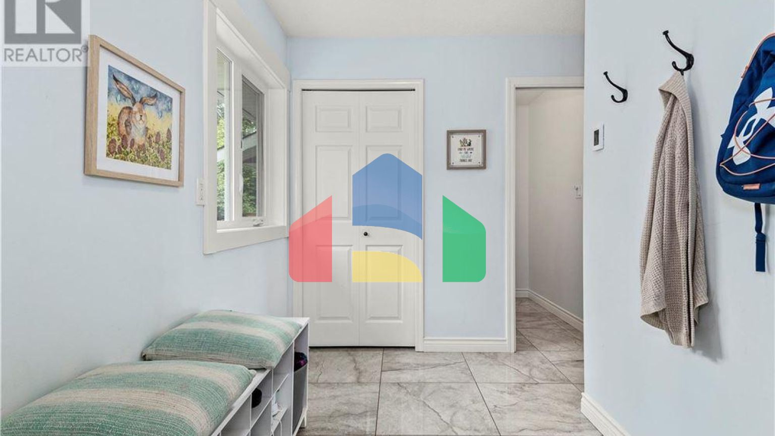 Residential - Single Family Home - Comox, Canada - Canada