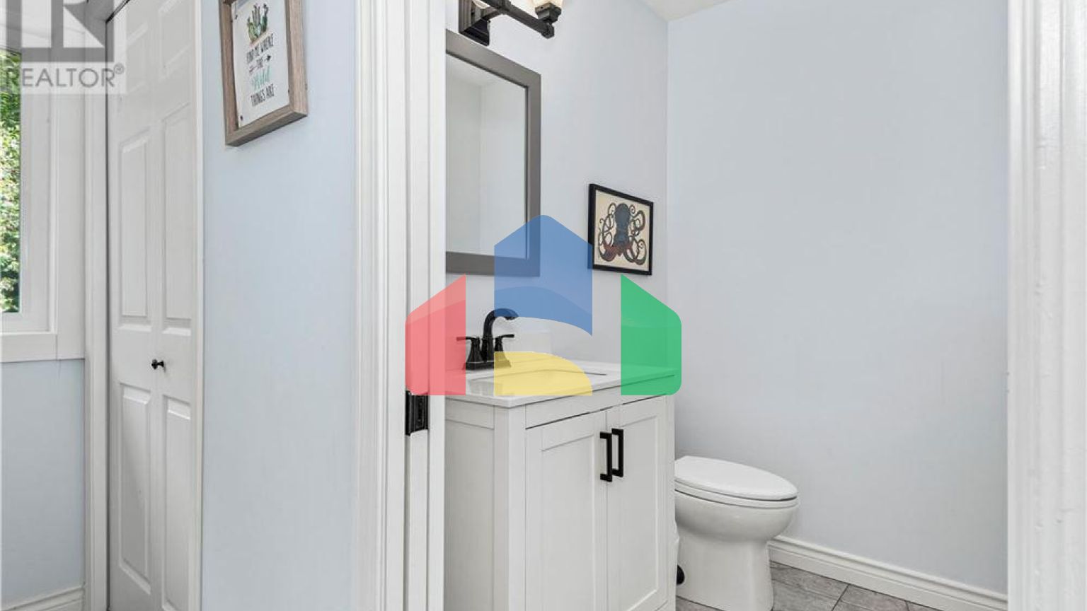 Residential - Single Family Home - Comox, Canada - Canada