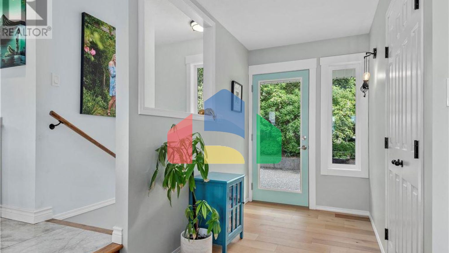 Residential - Single Family Home - Comox, Canada - Canada