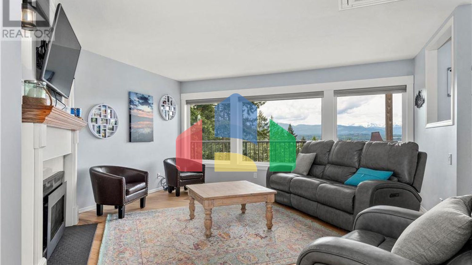 Residential - Single Family Home - Comox, Canada - Canada