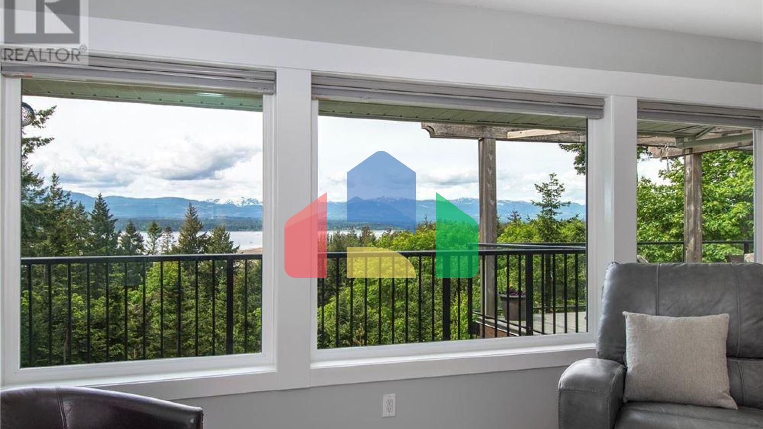 Residential - Single Family Home - Comox, Canada - Canada