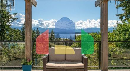Residential - Single Family Home - Comox, Canada - Canada