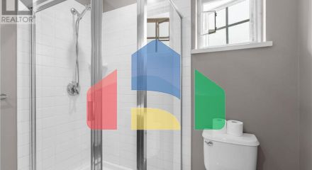 Residential - Townhouse - Port Moody, Canada - Canada Residential - Townhouse - Port Moody, Canada - Canada