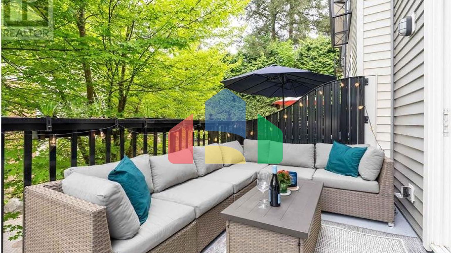 Residential - Townhouse - Port Moody, Canada - Canada