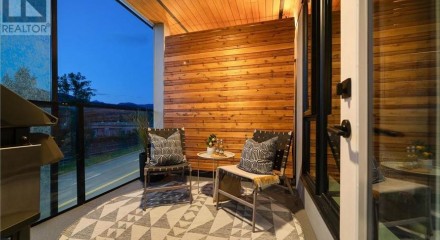 Residential - Condo/Apartment - Port Moody, Canada - Canada