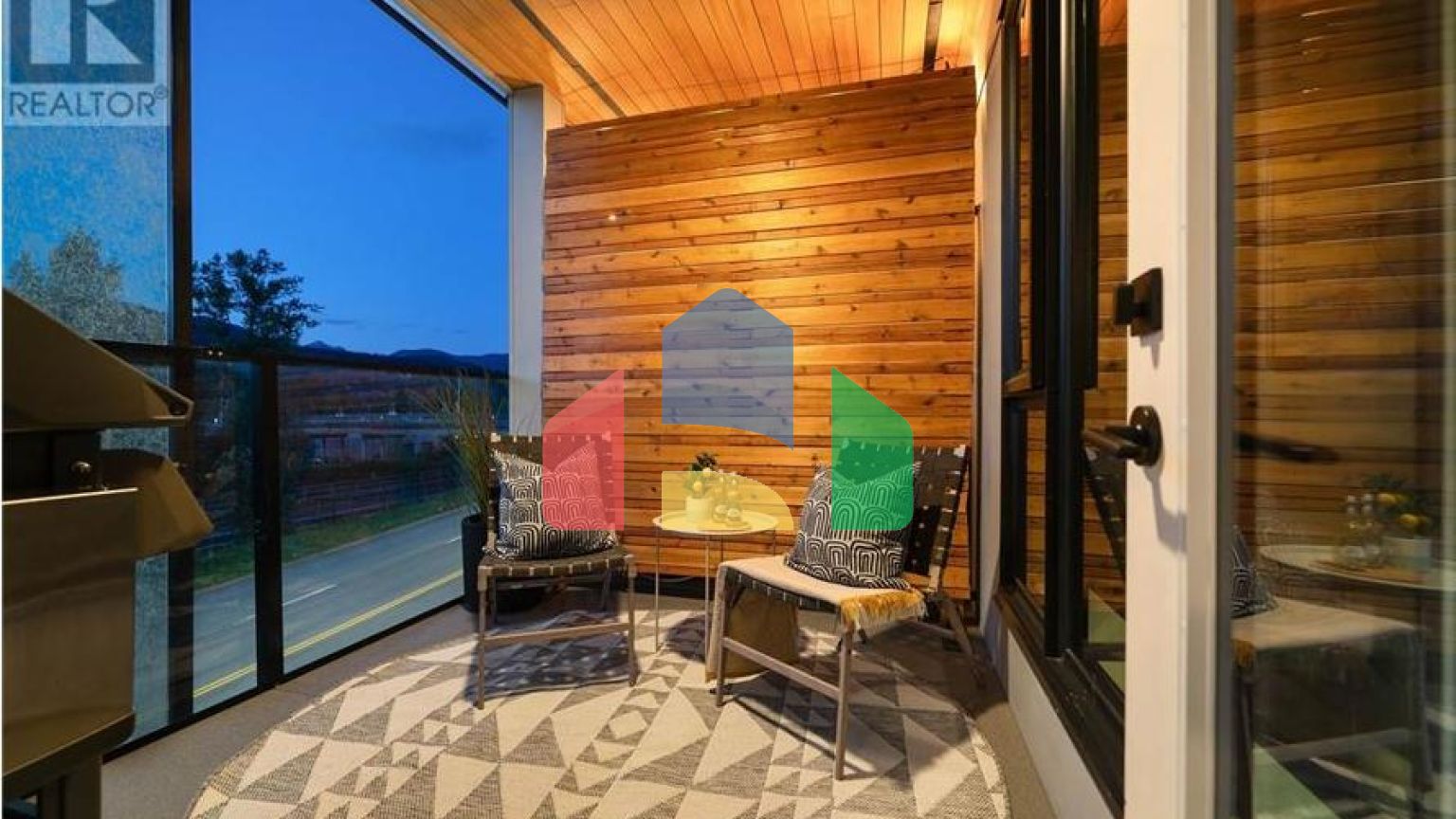 Residential - Condo/Apartment - Port Moody, Canada - Canada