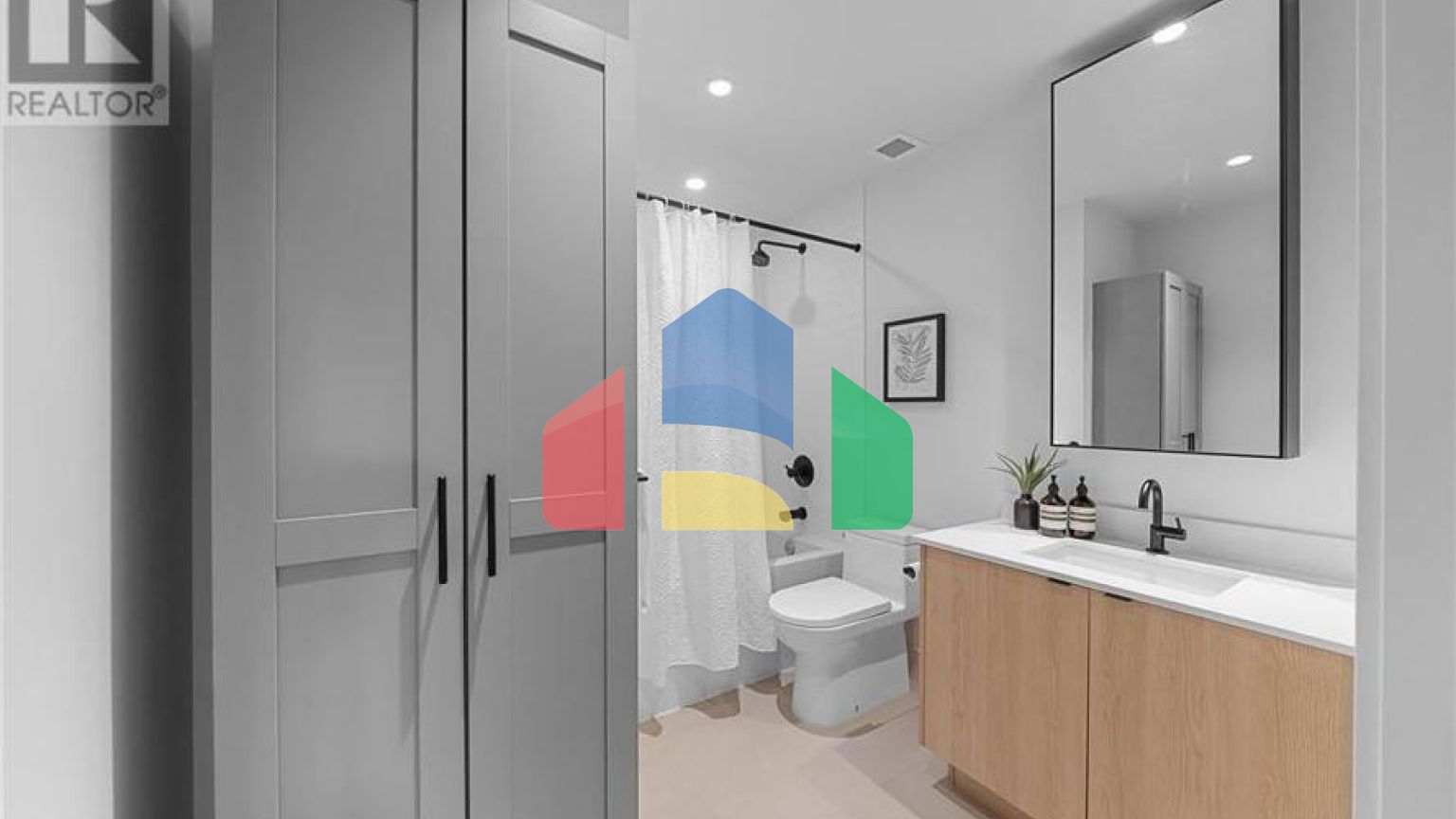 Residential - Condo/Apartment - Port Moody, Canada - Canada