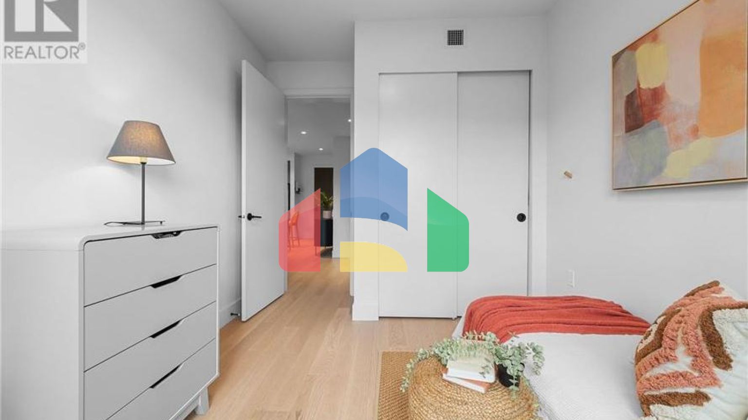 Residential - Condo/Apartment - Port Moody, Canada - Canada