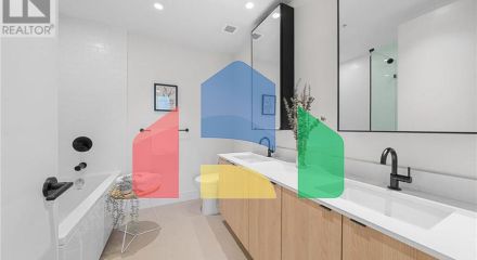 Residential - Condo/Apartment - Port Moody, Canada - Canada Residential - Condo/Apartment - Port Moody, Canada - Canada