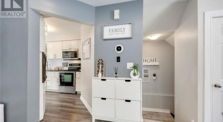 Residential - Single Family Home - Orangeville, Canada - Canada