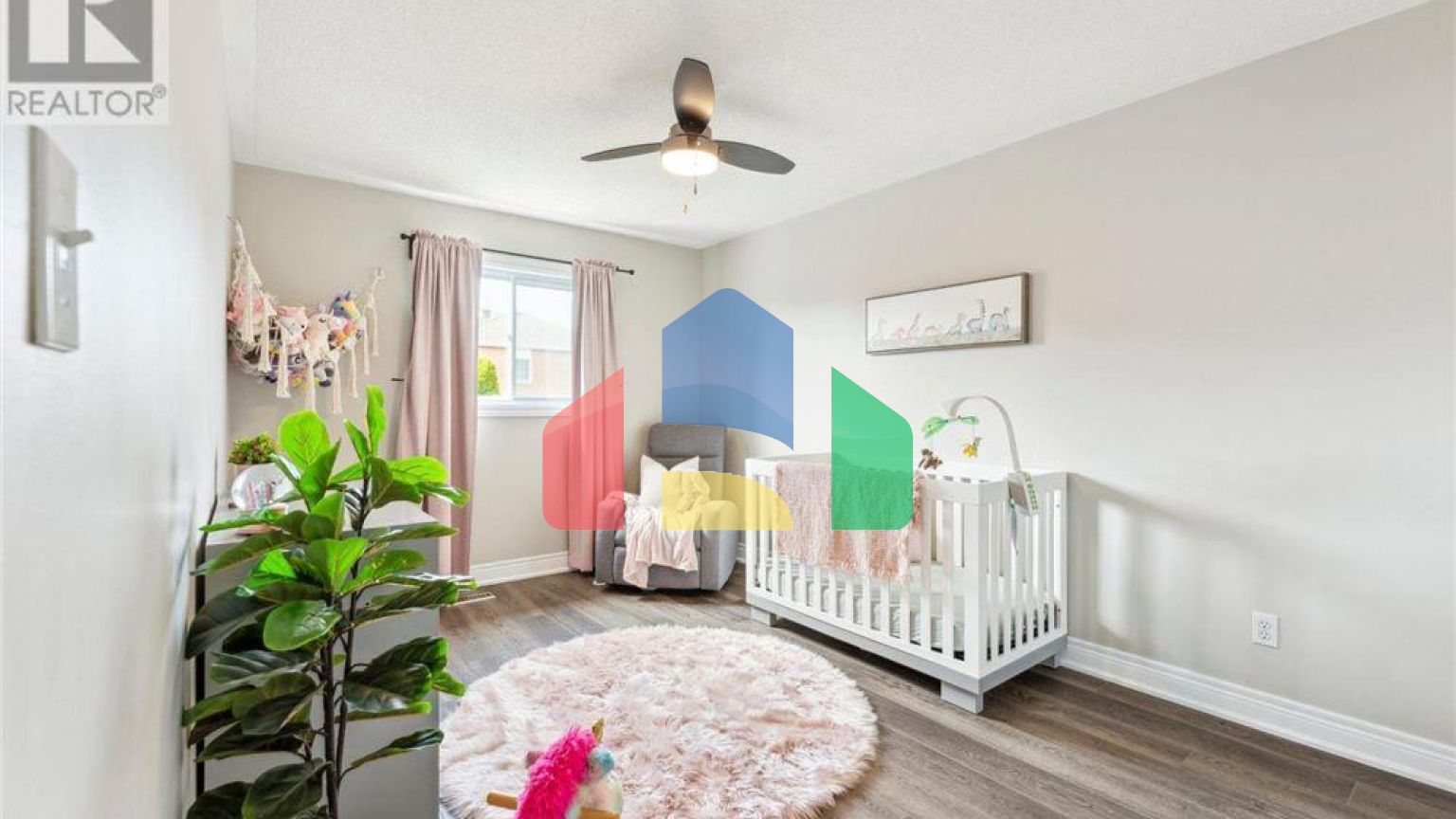 Residential - Single Family Home - Orangeville, Canada - Canada