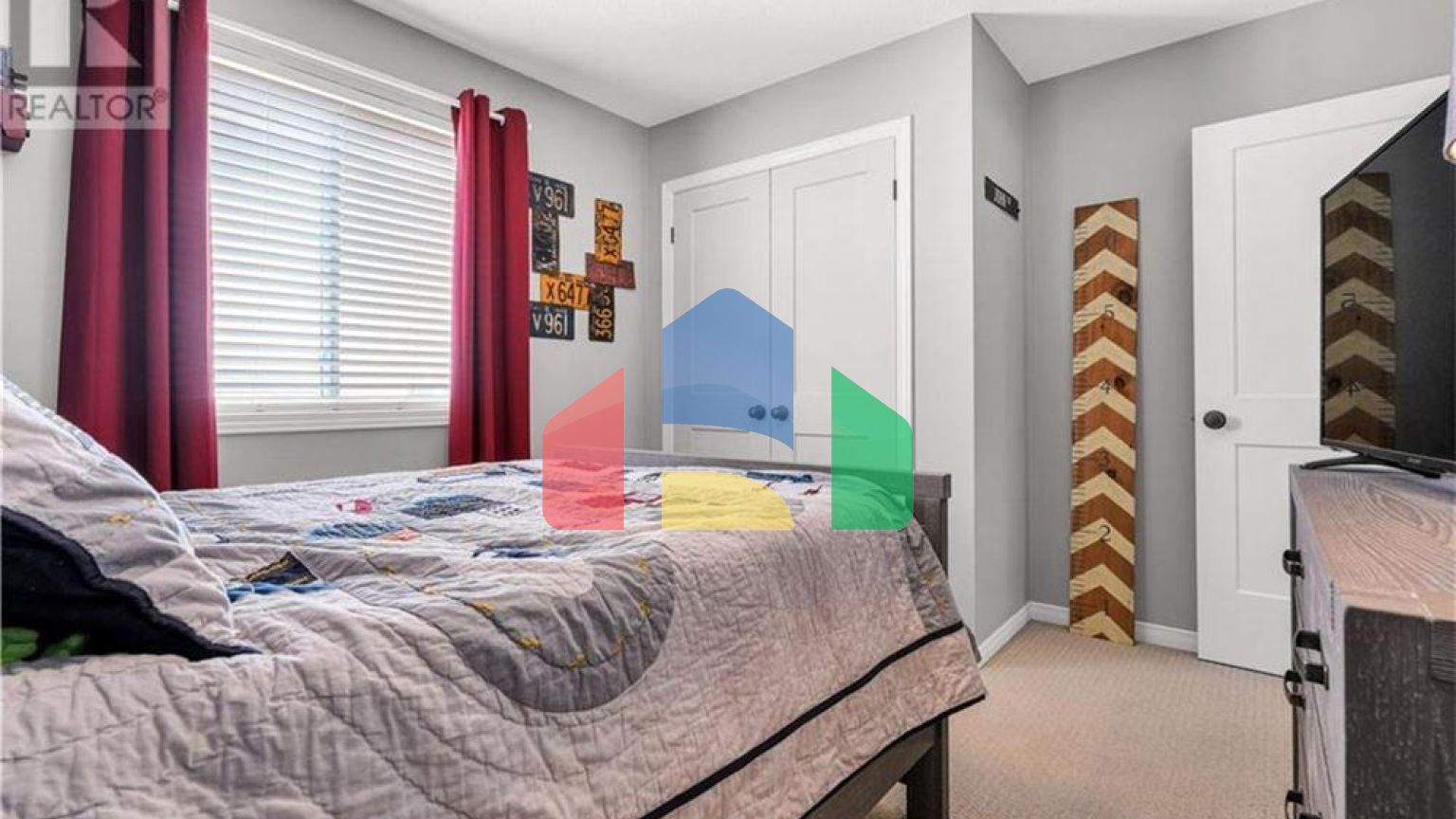 Residential - Single Family Home - Orangeville, Canada - Canada