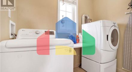 Residential - Single Family Home - Orangeville, Canada - Canada