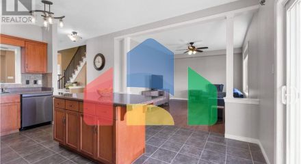 Residential - Single Family Home - Orangeville, Canada - Canada