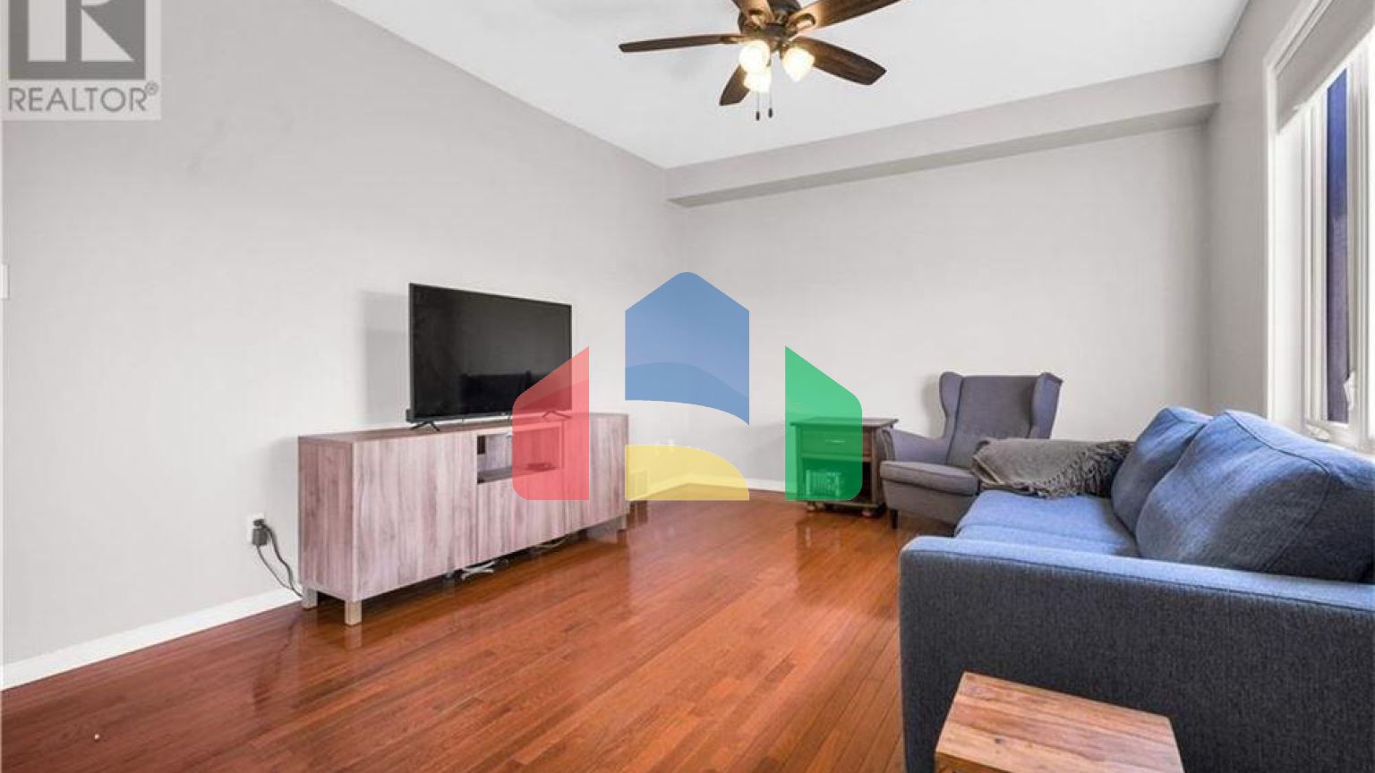 Residential - Single Family Home - Orangeville, Canada - Canada