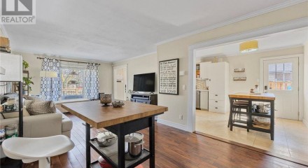 Residential - Single Family Home - Orangeville, Canada - Canada