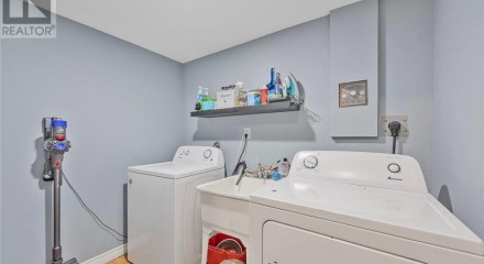 Residential - Single Family Home - Orangeville, Canada - Canada