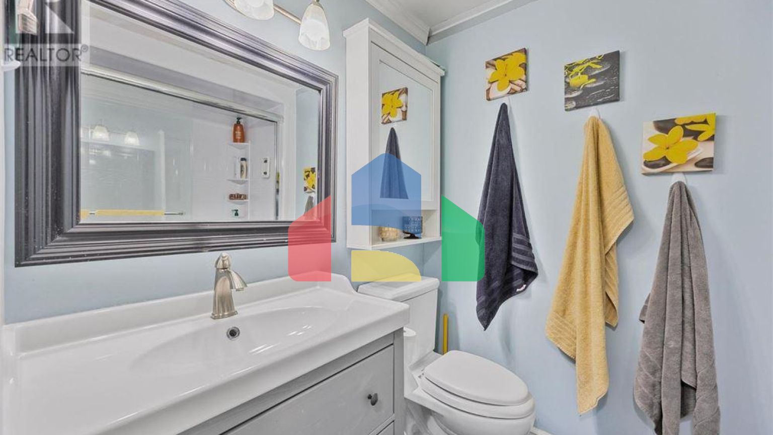 Residential - Single Family Home - Orangeville, Canada - Canada