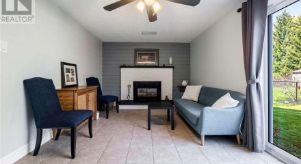 Residential - Single Family Home - Orangeville, Canada - Canada