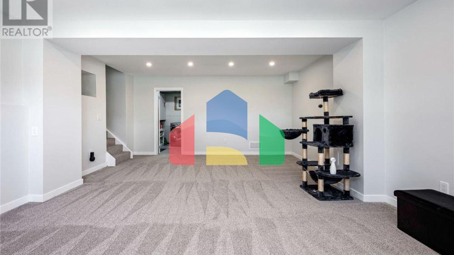 Residential - Single Family Home - Orangeville, Canada - Canada