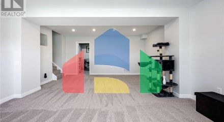 Residential - Single Family Home - Orangeville, Canada - Canada