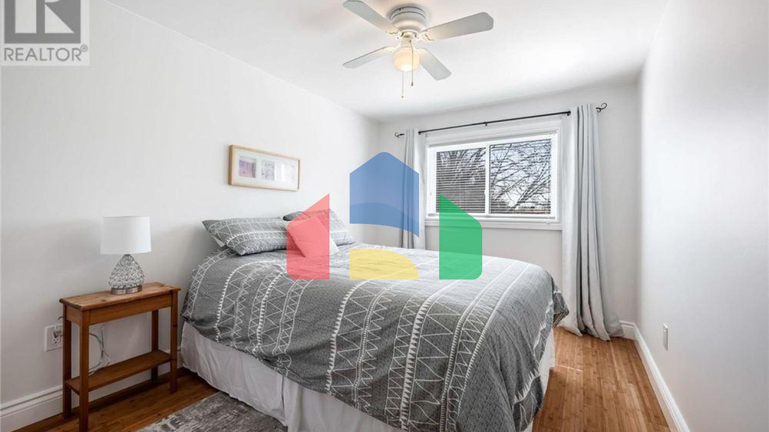 Residential - Single Family Home - Orangeville, Canada - Canada