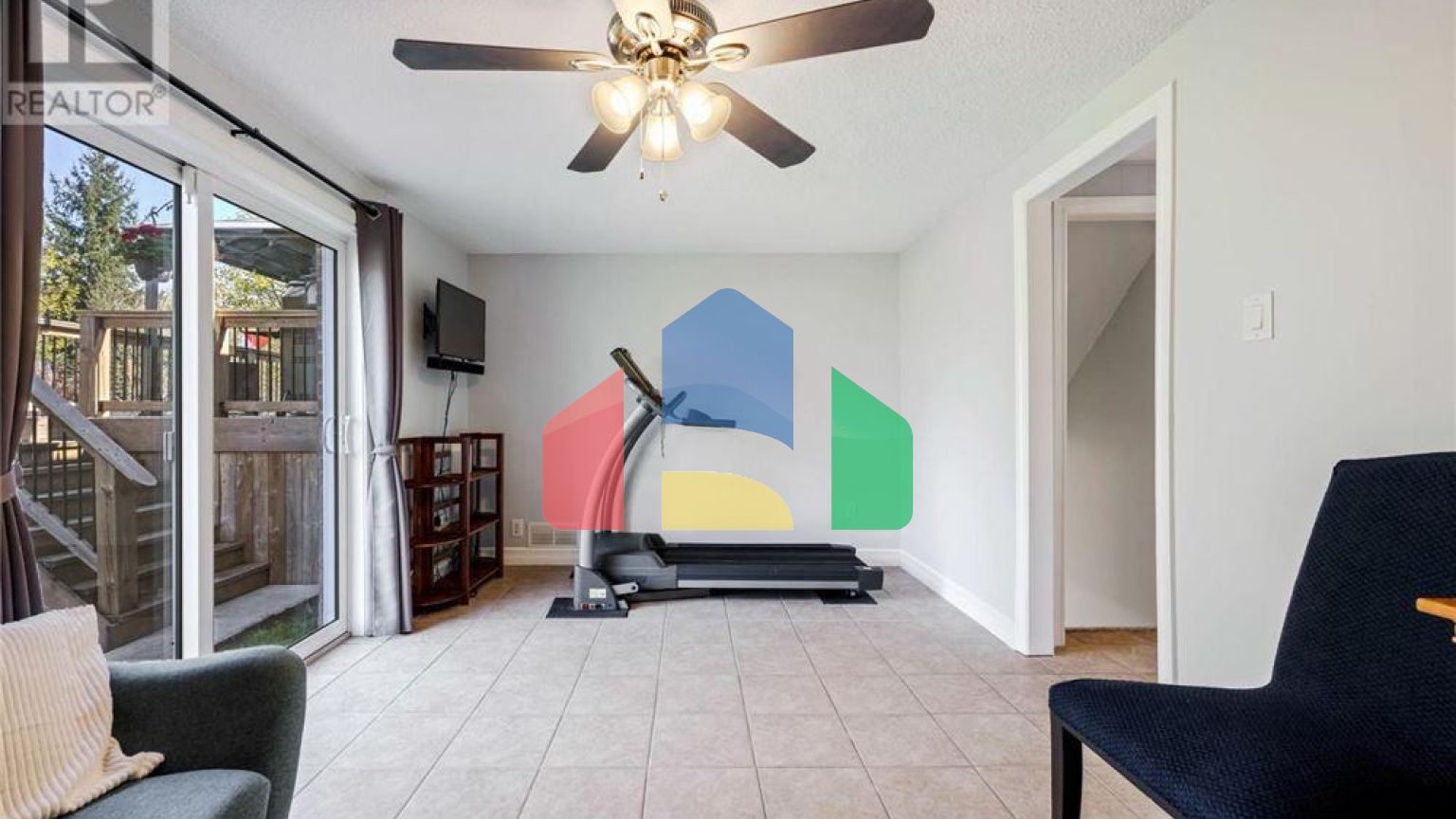 Residential - Single Family Home - Orangeville, Canada - Canada